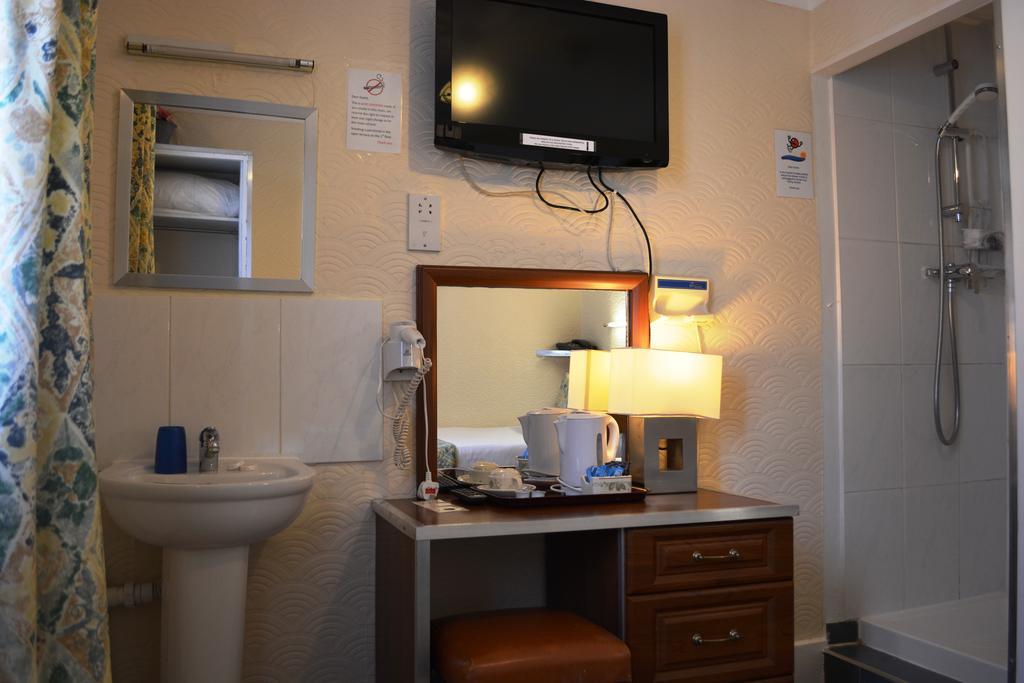 Falcon Hotel London Rum bild